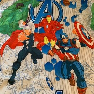 Twin Avengers sheets & pillowcase